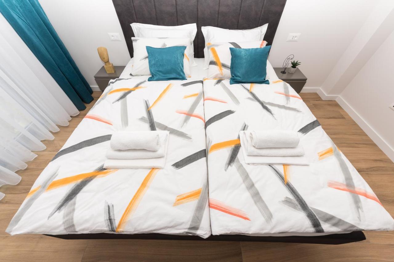 Luxury Adria Sea & City View Apartment Makarska Luaran gambar